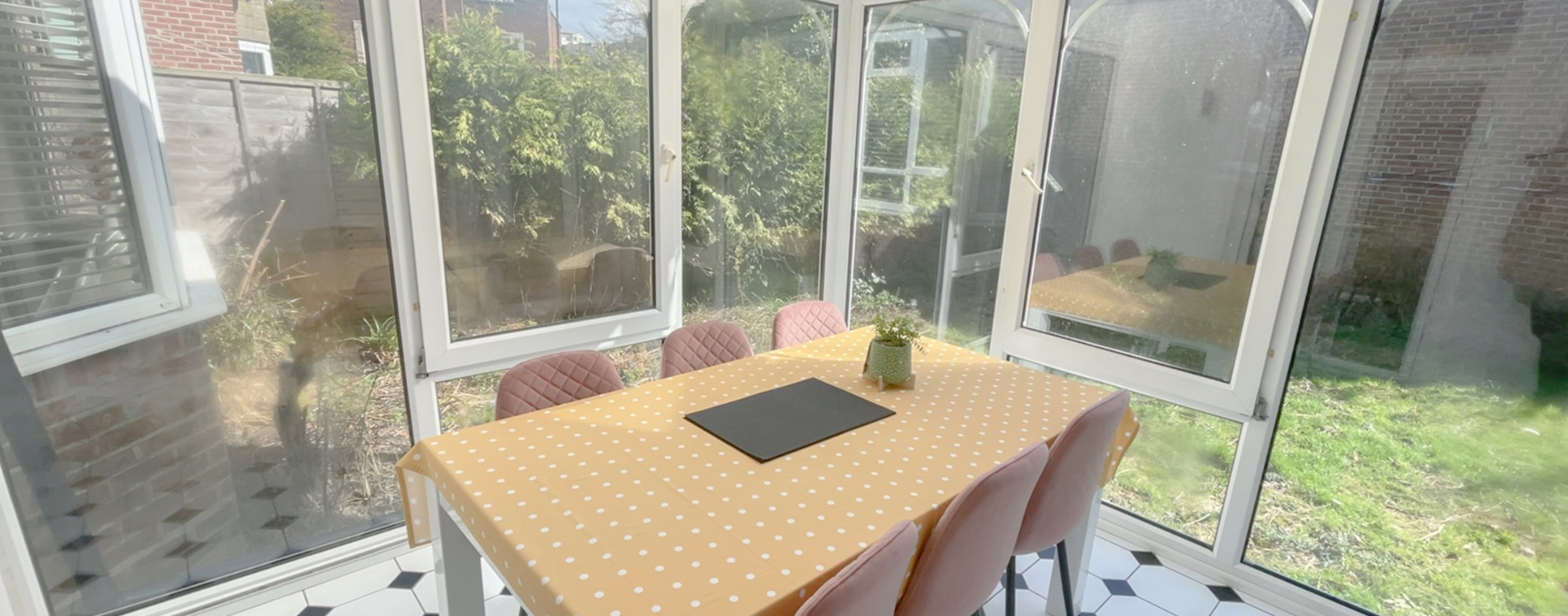 Holiday Apartment To Rent In Bournemouth Exter P R (9)