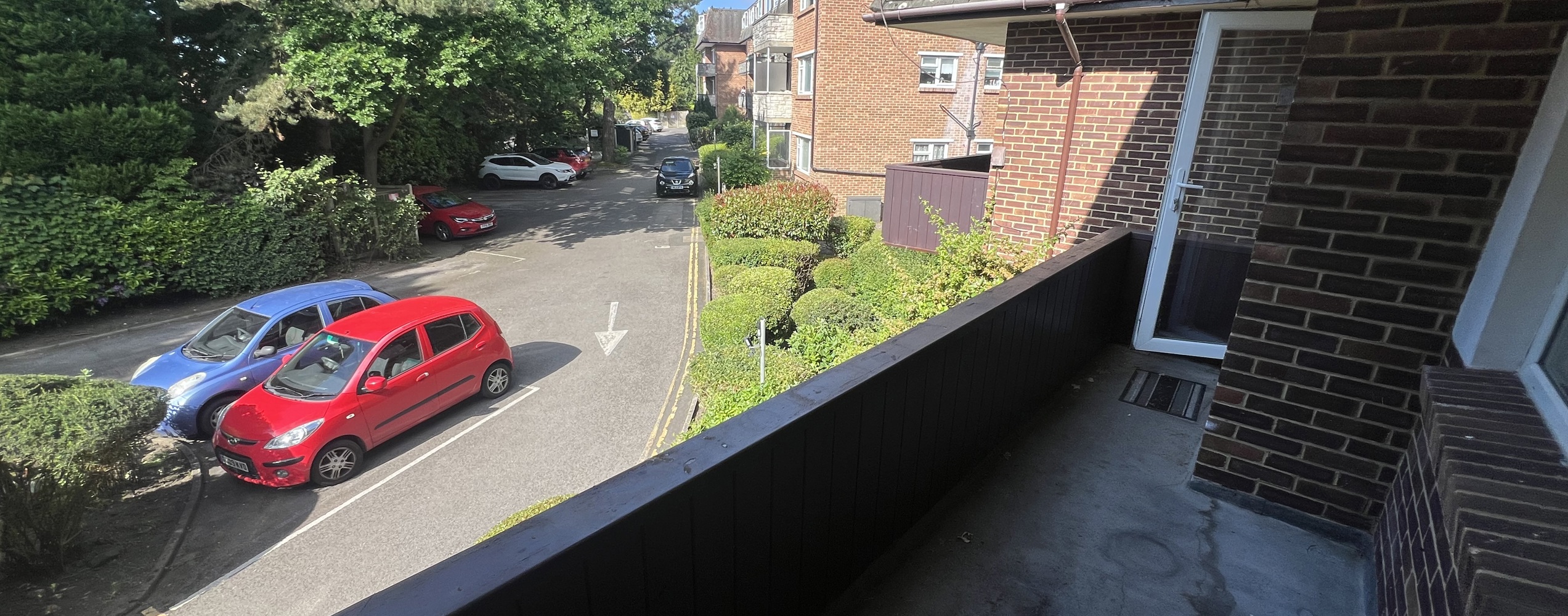 82-Redhill Drive 5